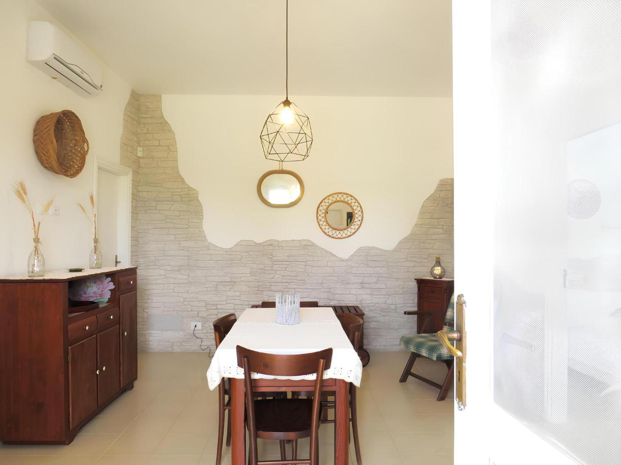 Tuppina Apartment *